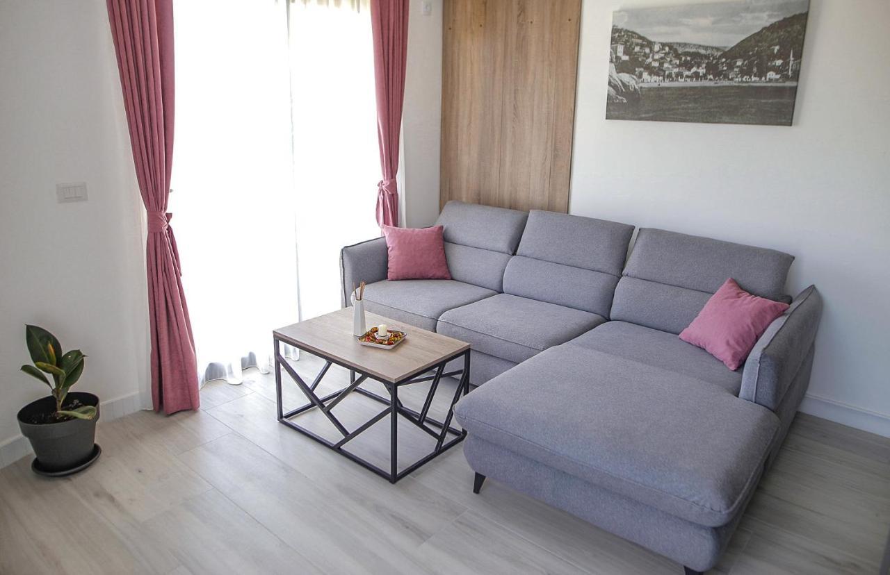 Allure Apartments Ulcinj Eksteriør billede