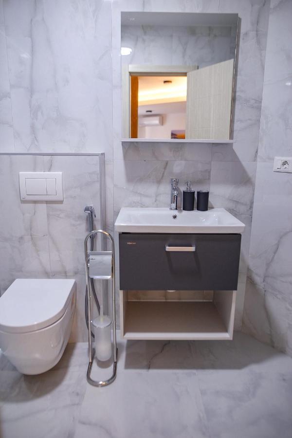 Allure Apartments Ulcinj Eksteriør billede