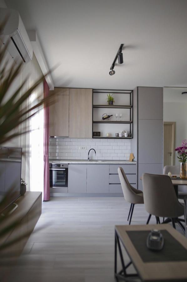 Allure Apartments Ulcinj Eksteriør billede